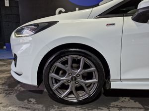 Ford Fiesta ST-LINE TURBO ACTIVE - Image 2