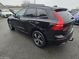 Volvo XC60 R-DESIGN - Image 3