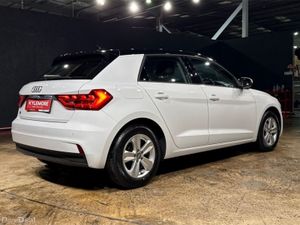 Audi A1 TWO TONE WHITE/BLACK - FACTORY ALLOYS - CR - Image 4