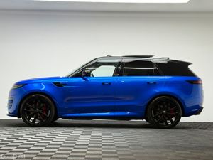 Land Rover Range Rover Sport AUTOBIOGRAPHY P550E V - Image 4