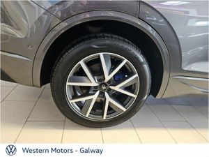 Volkswagen Touareg 3.0 TSI PHEV 462HP eHybrid R Li - Image 3