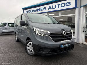 2023 Renault Trafic Business 9 Seater Automatic - Image 4