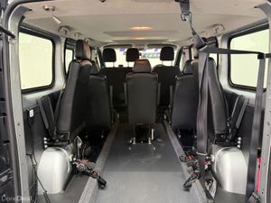 2021 RENAULT TRAFIC WHEEL CHAIR BUS. 8 SEATER - Image 4