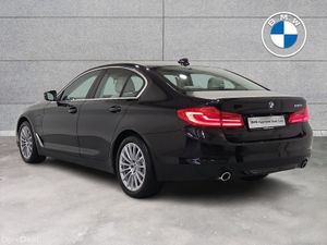 BMW 5-Series 530e SE Saloon - Image 3