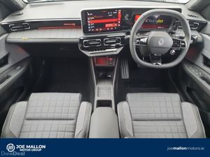 Renault 4 iconic 52kWh 150hp - Image 4