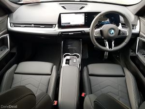 BMW iX1 eDrive20 M Sport - Image 4