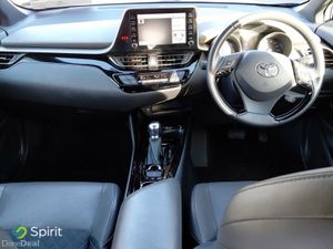 Toyota C-HR 1.8 HYBRID LUNA - Image 4