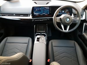 BMW iX1 eDrive20 xLine - Image 4
