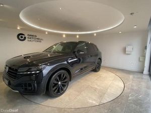 Volkswagen Touareg 3.0 V6 TDI 4Motion Black Editio - Image 3