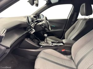Peugeot 2008 1.2 ALLURE *PROCE DROP* €70 PER WEEK - Image 3