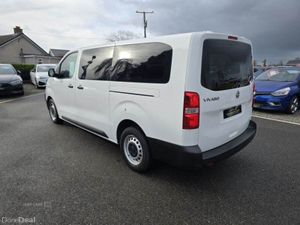 Vauxhall Vivaro Edition L - Image 3