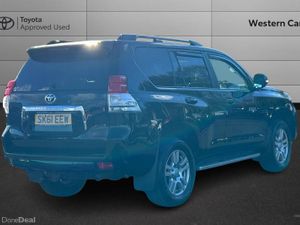 Toyota Land Cruiser 3.0 D-4D LC4 SUV 5dr Diesel Au - Image 2
