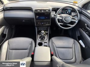 Hyundai Tucson EXECUTIVE PLUS 1.6 DIESEL 5DR - Image 2