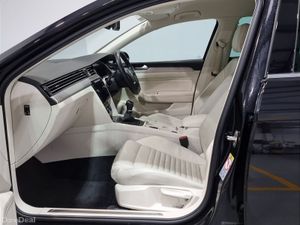 Volkswagen Passat ** HIGHLINE ** 2.0 TDI ** 150HP - Image 4