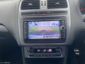 2016 Volkswagen Polo - Image 2