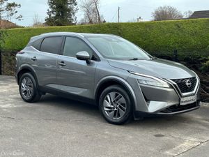 22  Nissan Qashqai Top Spec Panroof €18550 inc Vrt - Image 2