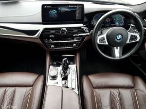 BMW 5-Series 530e M Sport Touring - Image 4