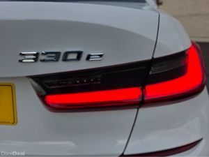 BMW 3-Series M SPORT AUTO - Image 4