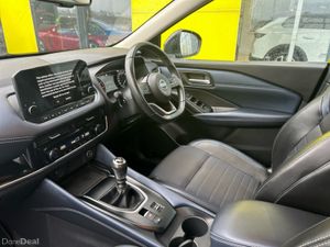 Nissan Qashqai 1.3 HYB SV PREMIUM MY2 QQ MY22 4DR - Image 3