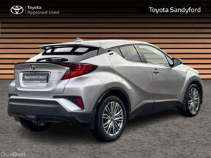 Toyota C-HR HYBRID SOL TOP SPEC // HEATED LEATHER - Image 2