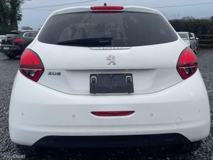 🔵 Peuget 208 1.2 Petrol Automatic LOW KM - Image 4