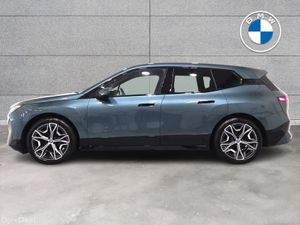 BMW iX xDrive40 M Sport - Image 4