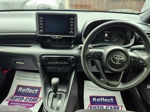 Toyota Yaris 2020 Hybrid Automatic 1.5 Immaculate - Image 4