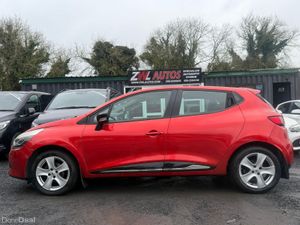 161 Renault Clio  1.2 - Image 4