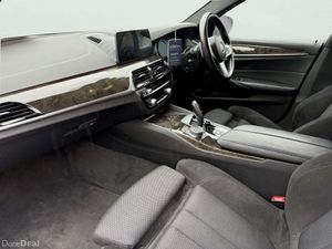 BMW 5-Series M-SPORT 523D , Automatic - Image 2