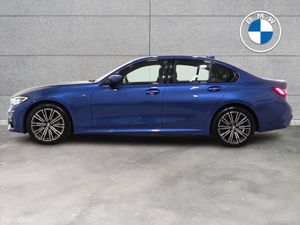 BMW 3-Series 330e M Sport Saloon - Image 4