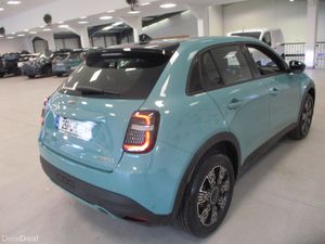 Fiat 600 DOLCHEVITA MHEV PETROL 2025 - Image 4