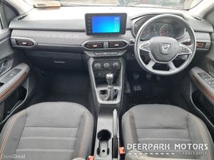Dacia Sandero Stepway TCe 90 STEPWAY Comfort - Image 2