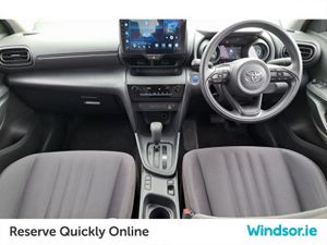 Toyota Yaris Cross HYBRID AUTO - Image 4