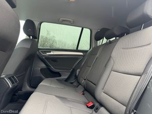 16 VW GOLF 1.6 TDI COMFORTLINE ESTATE low kms - Image 4