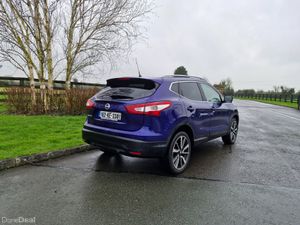 Nissan Qashqai Diesel (NCT TESTED AND TAXED)!!! - Image 3