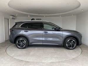 Other Other 170kW Trophy EV Long Range 64kWh 5dr A - Image 4