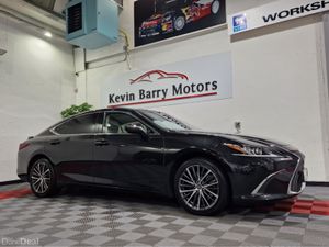 Lexus ES 2.5 HYBRID PREMIUM EDITION AUTOMATIC **ON - Image 4