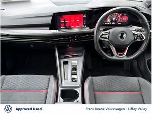 Volkswagen Golf GTI CLUBSPORT AUTO 2.0 TSI 300HP * - Image 2