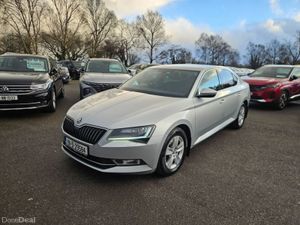 Skoda Superb STYLE 2.0tdi 150HP 4DR - Image 4