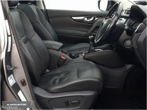 Nissan Qashqai 1.2 PET SV PREMIUM - Image 4