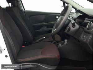 Renault Clio 1.2 16V 75 EXPRESSION - Image 4