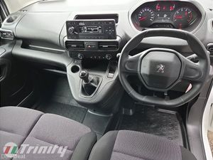 Peugeot Partner ** ONE OWNER FROM NEW ** 1.5 BLUEH - Image 2
