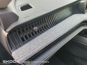 Skoda Superb Selection 2.0TDi 150 DSG - Available - Image 2