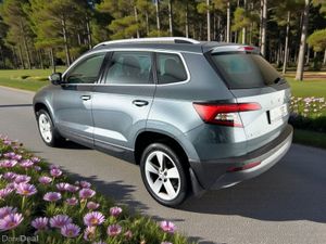 2021 Skoda Karoq 1.6TDI 115bhp Ambition - Image 2