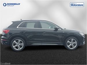 Audi Q3 Estate S Line - Image 3