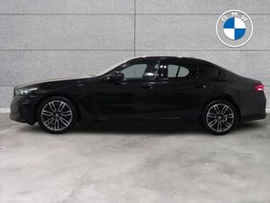 BMW 5-Series 530e M Sport Saloon - Image 4