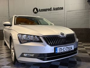 171 Skoda Superb 2Ltr TDi SE Exe Estate - Image 2