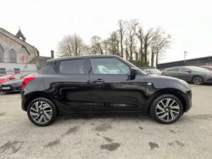 Suzuki Swift 1.2 DUALJET HYBRID SZ-L - Image 4