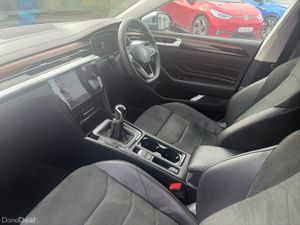 Volkswagen Arteon ELEGANCE 2.0TDI 150HP MANUAL - Image 3