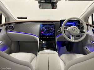 Mercedes-Benz EQE EQE 300  |  Heated Seats, Revers - Image 4